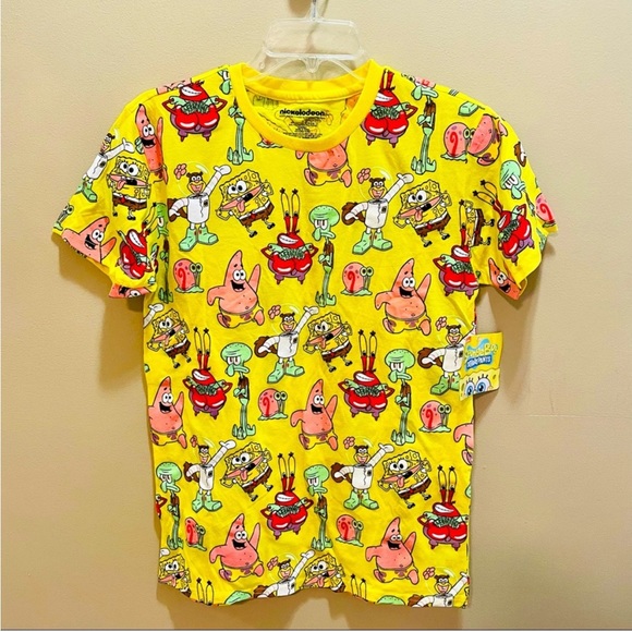 SpongeBob SquarePants yellow graphic tshirt small unisex nwt - Picture 1 of 1